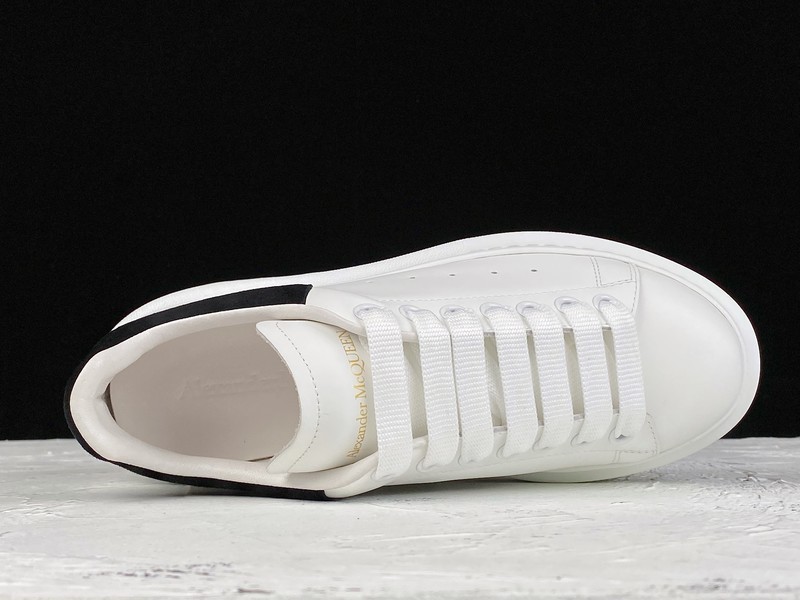 Alexander Mcqueen White/White/Black 19