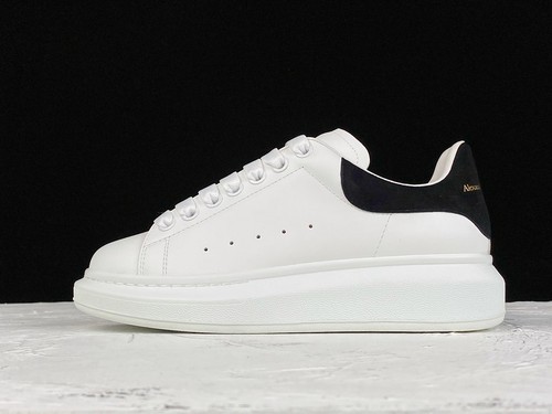 Alexander Mcqueen White/White/Black 21