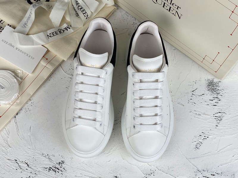 Alexander Mcqueen White/White/Black 27