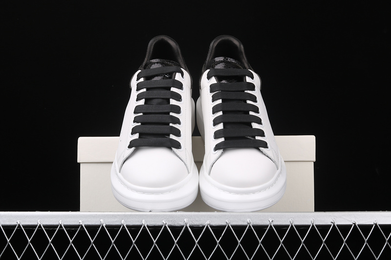 Alexander Mcqueen Sole Sneakers White/Black/White 21