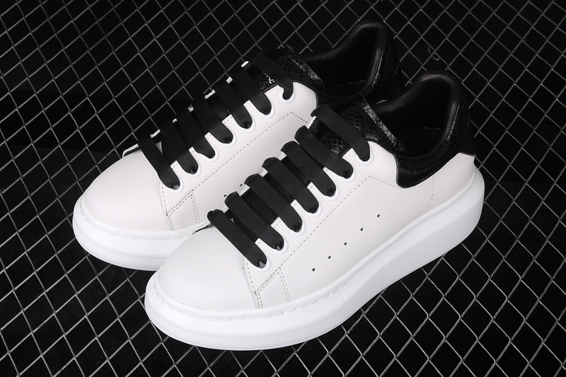 Alexander Mcqueen Sole Sneakers White/Black/White 23