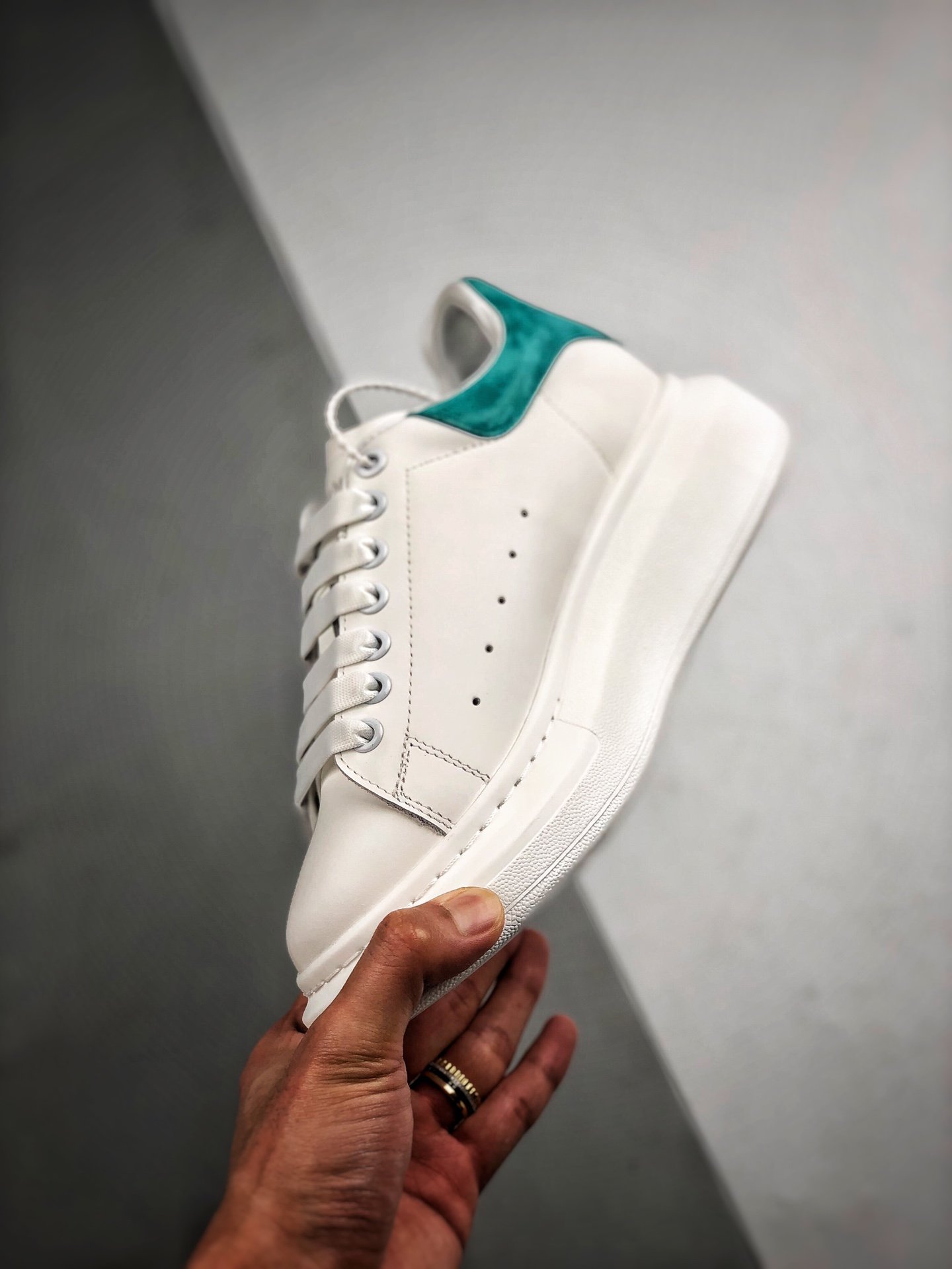 Alexander Mcqueen White/White/Green 5