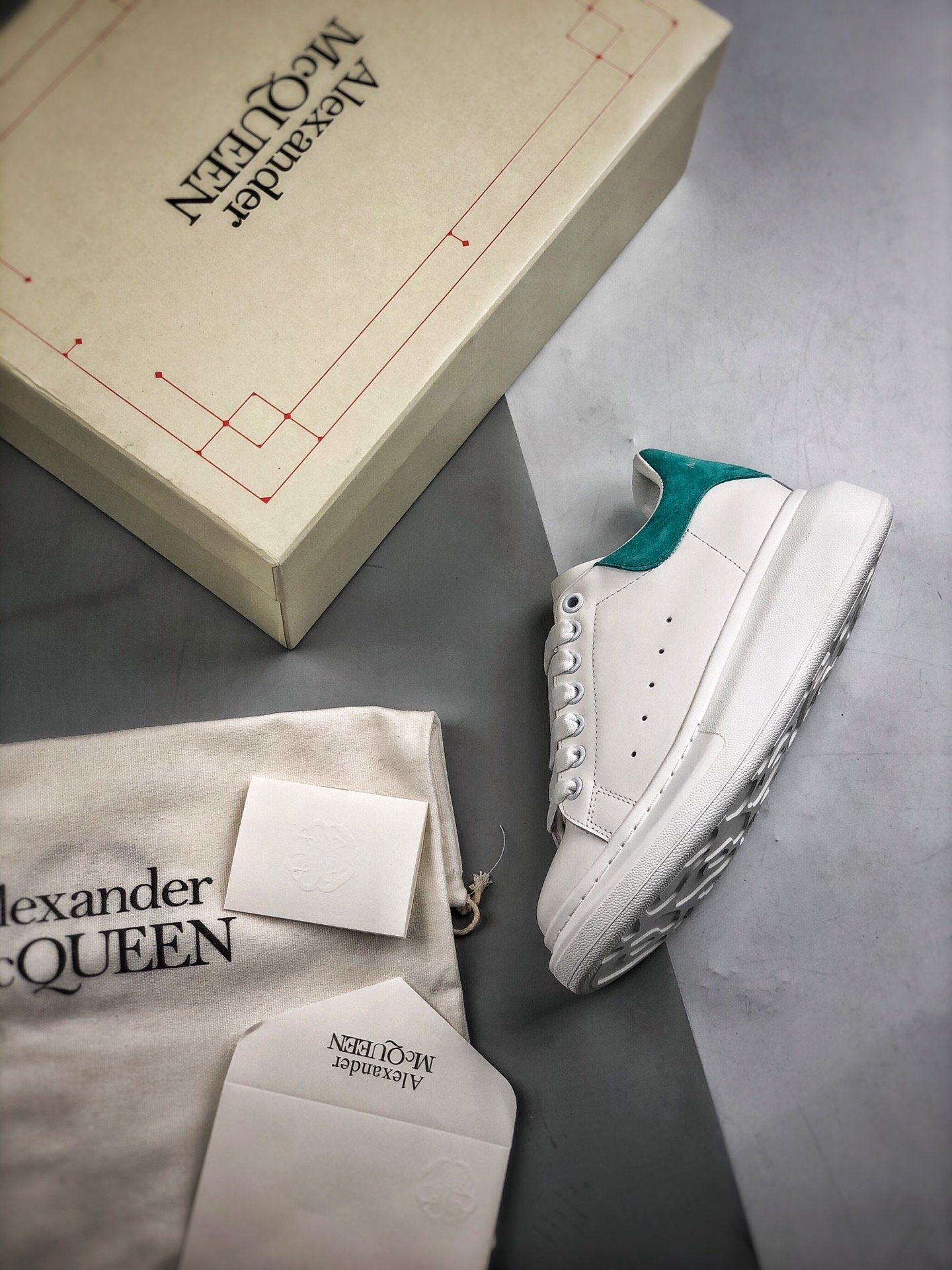 Alexander Mcqueen White/White/Green 9