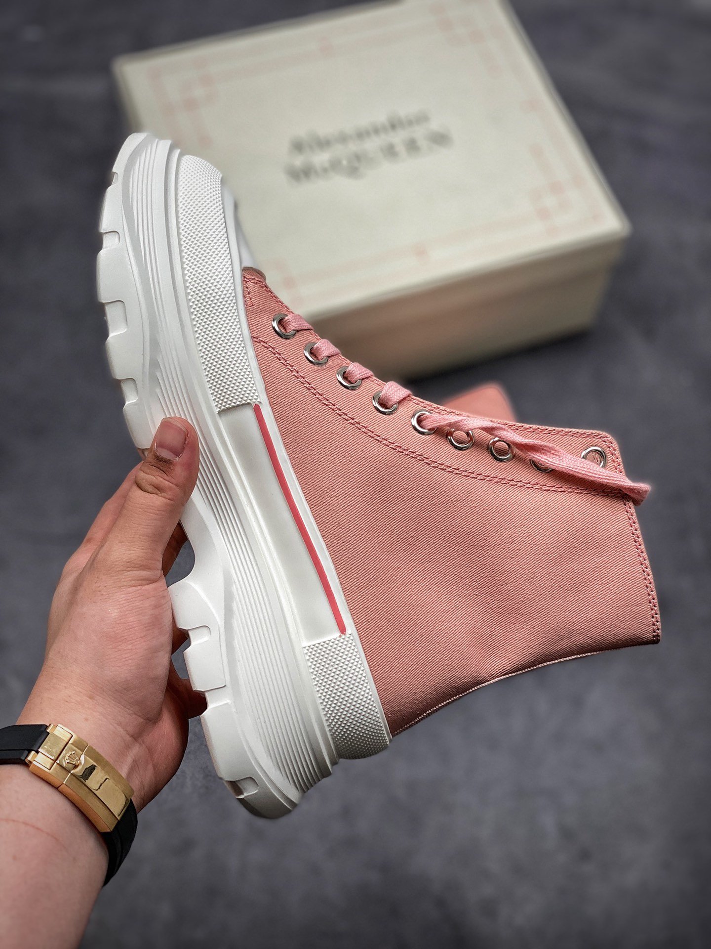 Alexander Mcqueen 2020 Pink/White 17