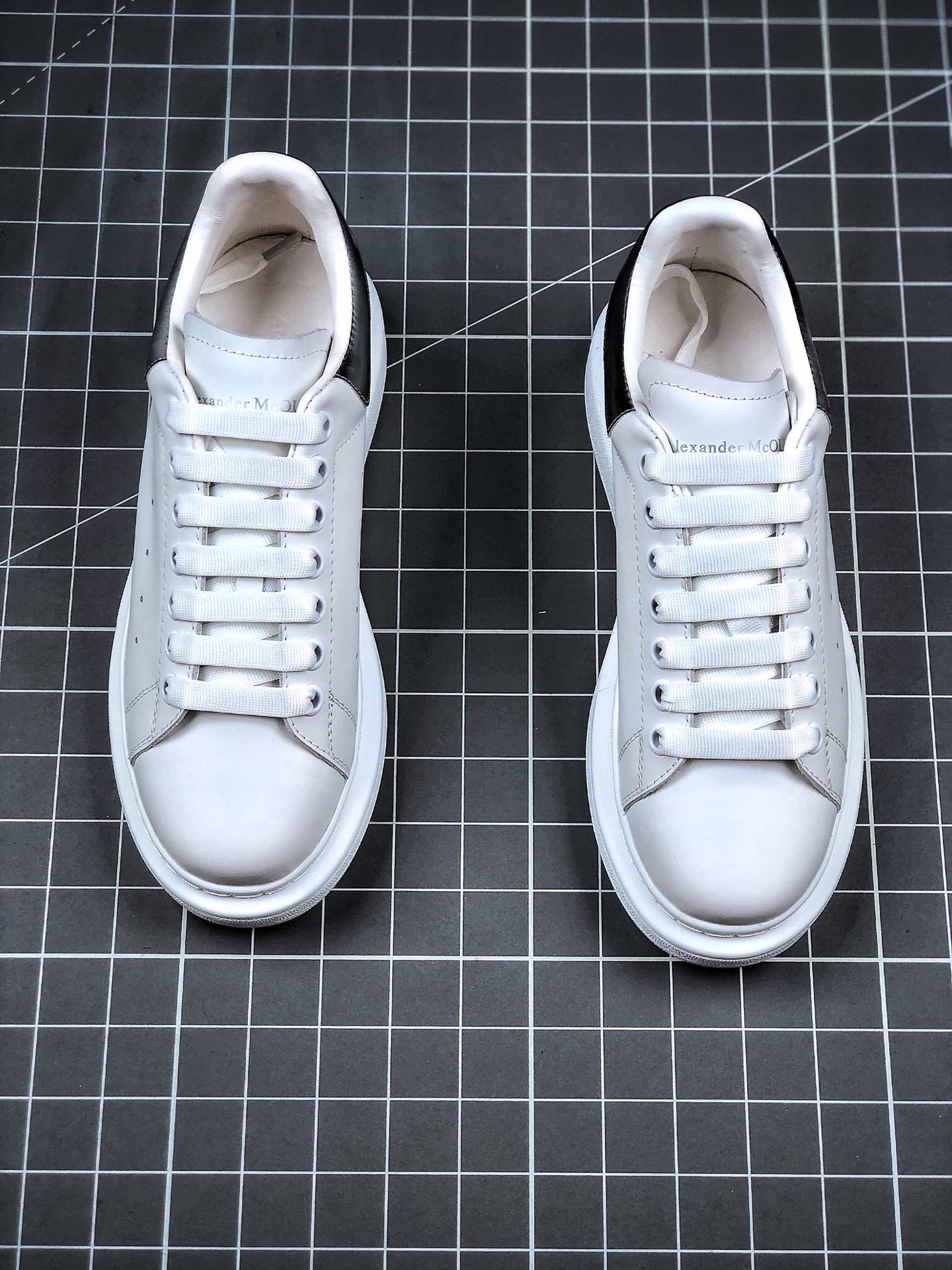 Alexander Mcqueen White/White/Light Purple 7