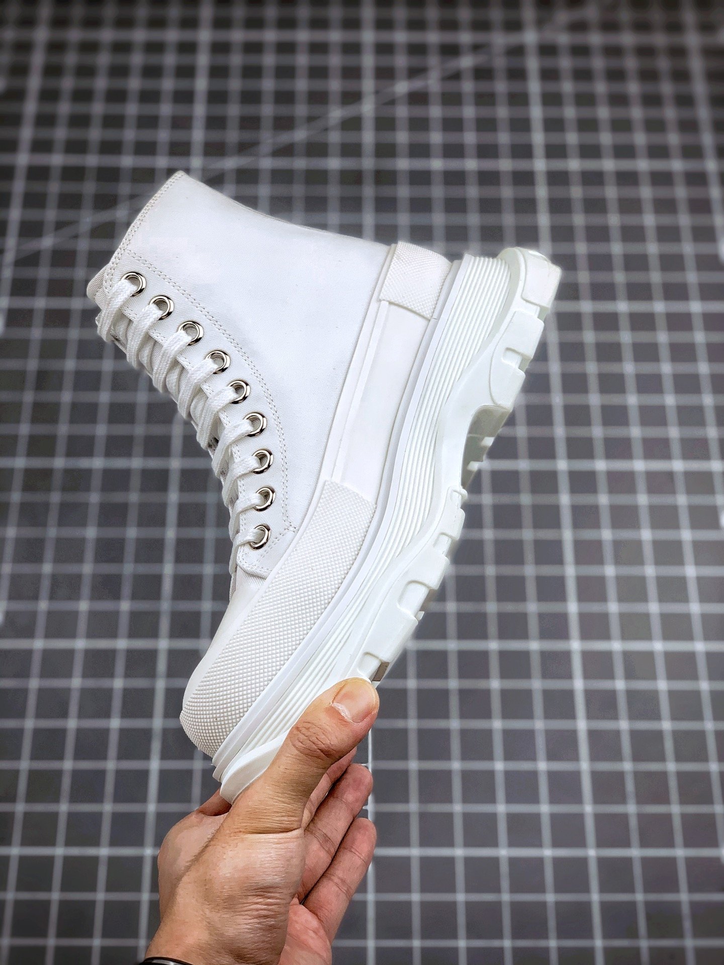 Alexander Mcqueen High White/White/White 7