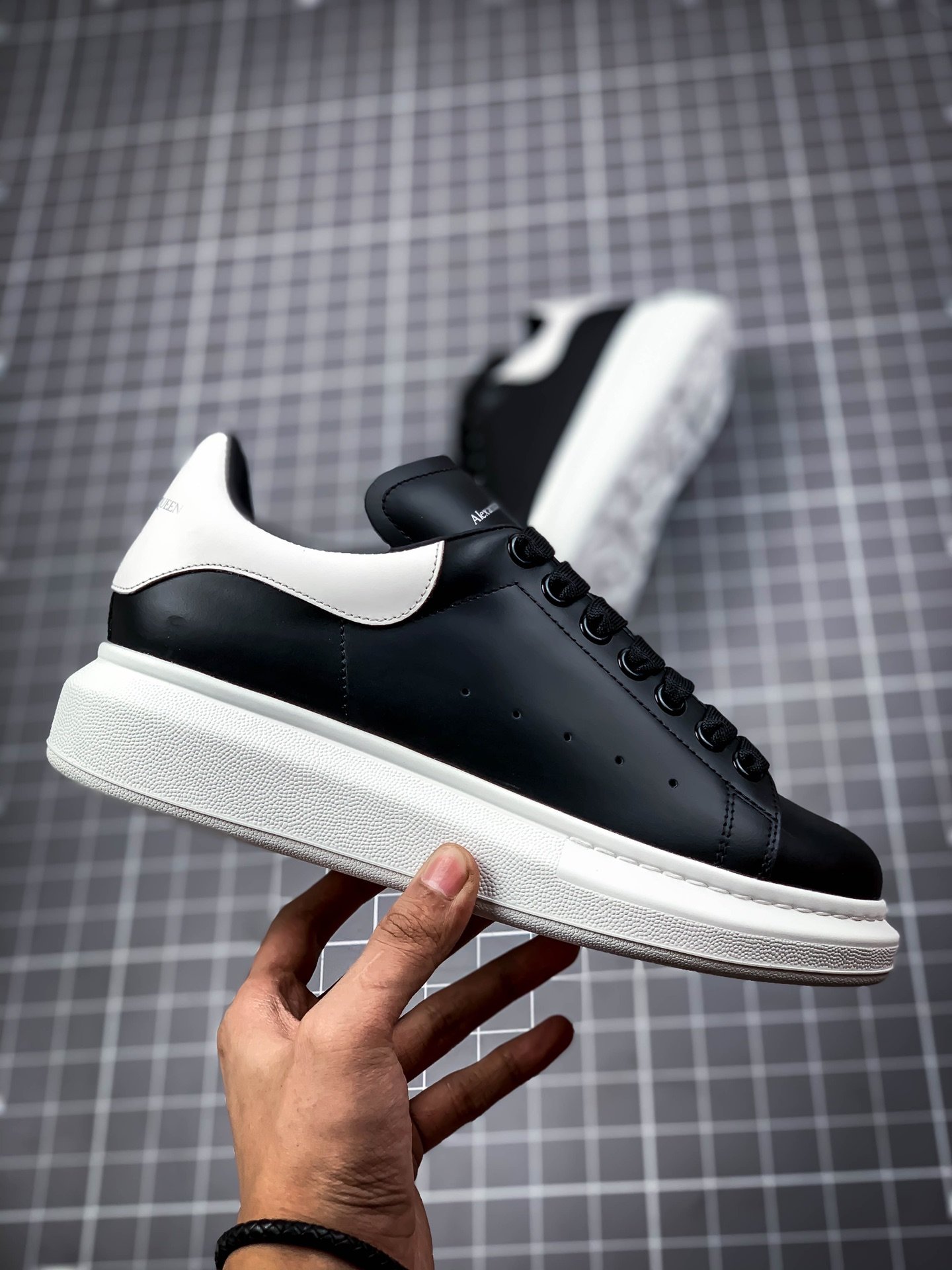 Alexander Mcqueen Shoes Black/White 17