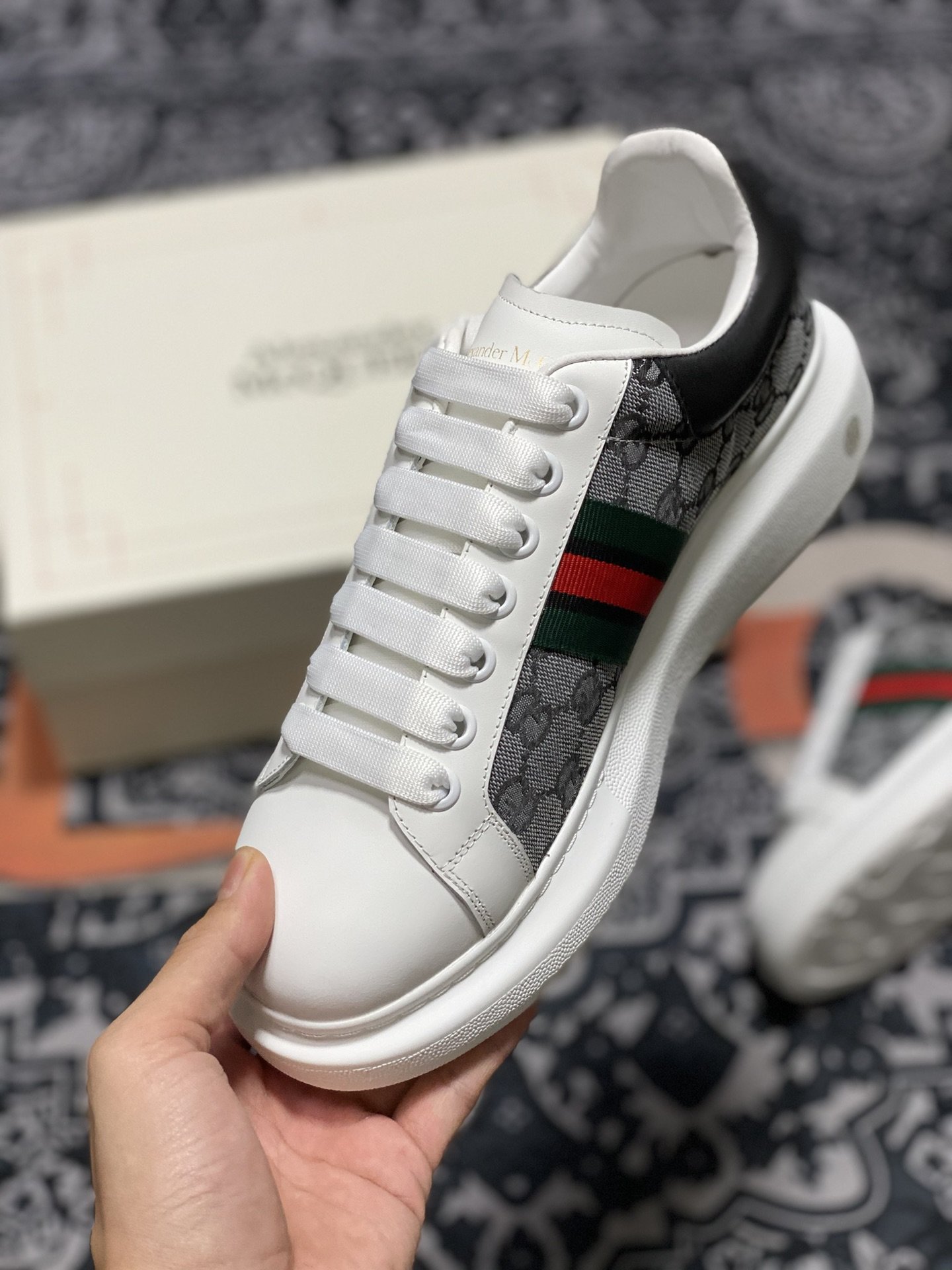 Alexander Mcqueen Shoes White/Grey/Green-Red 9