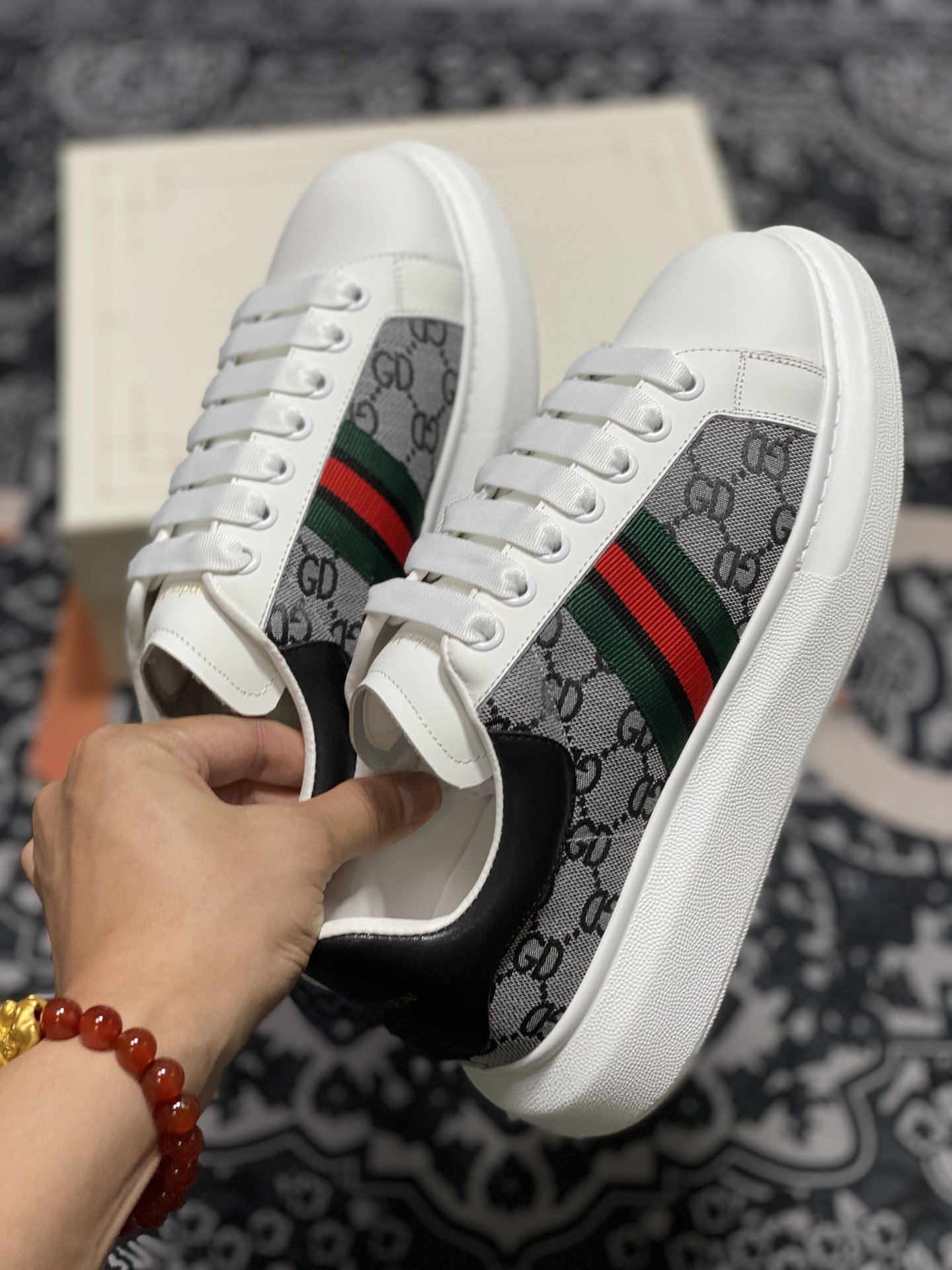 Alexander Mcqueen Shoes White/Grey/Green-Red 13