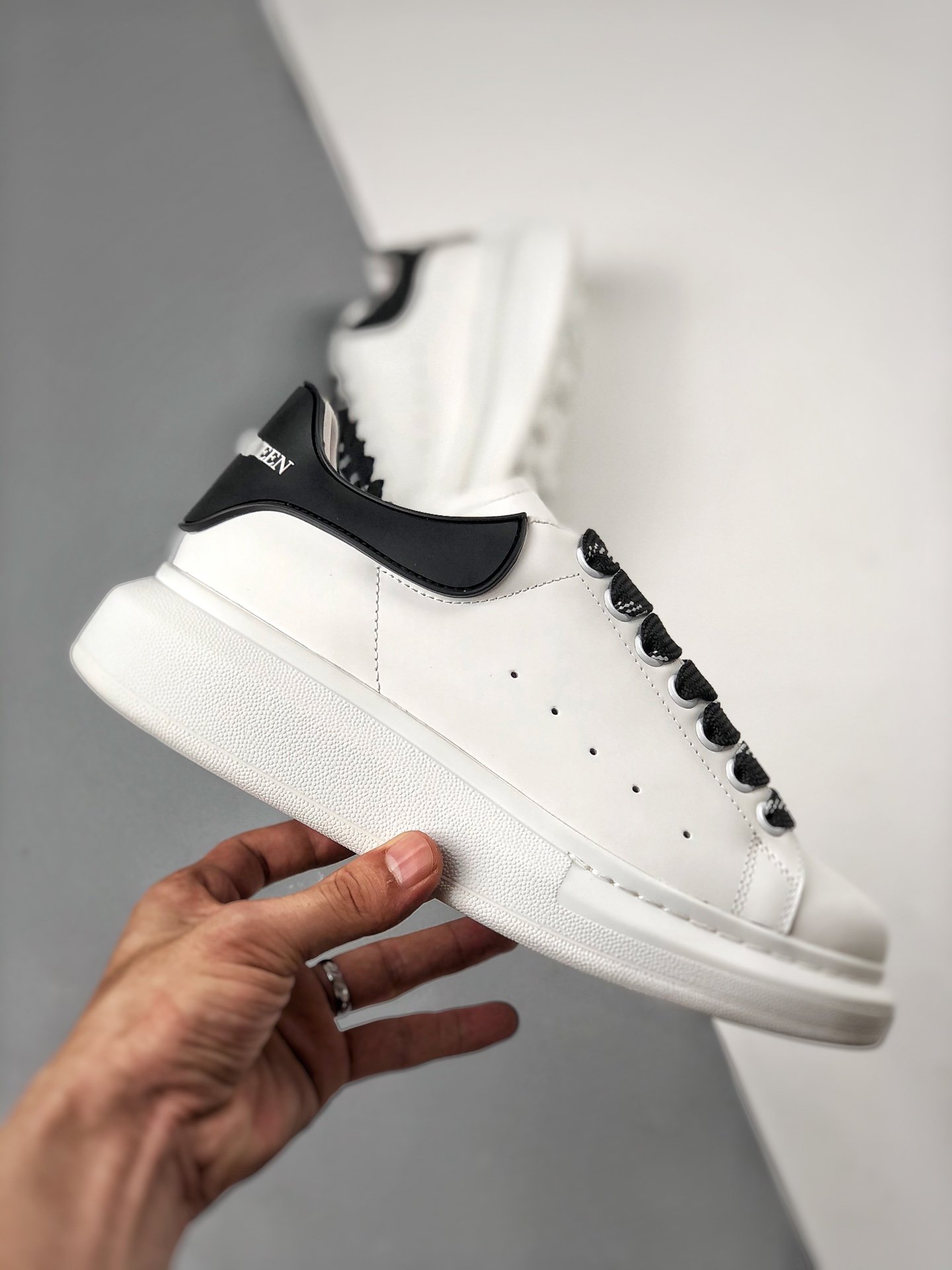 Alexander Mcqueen Shoes White/White/Black 3