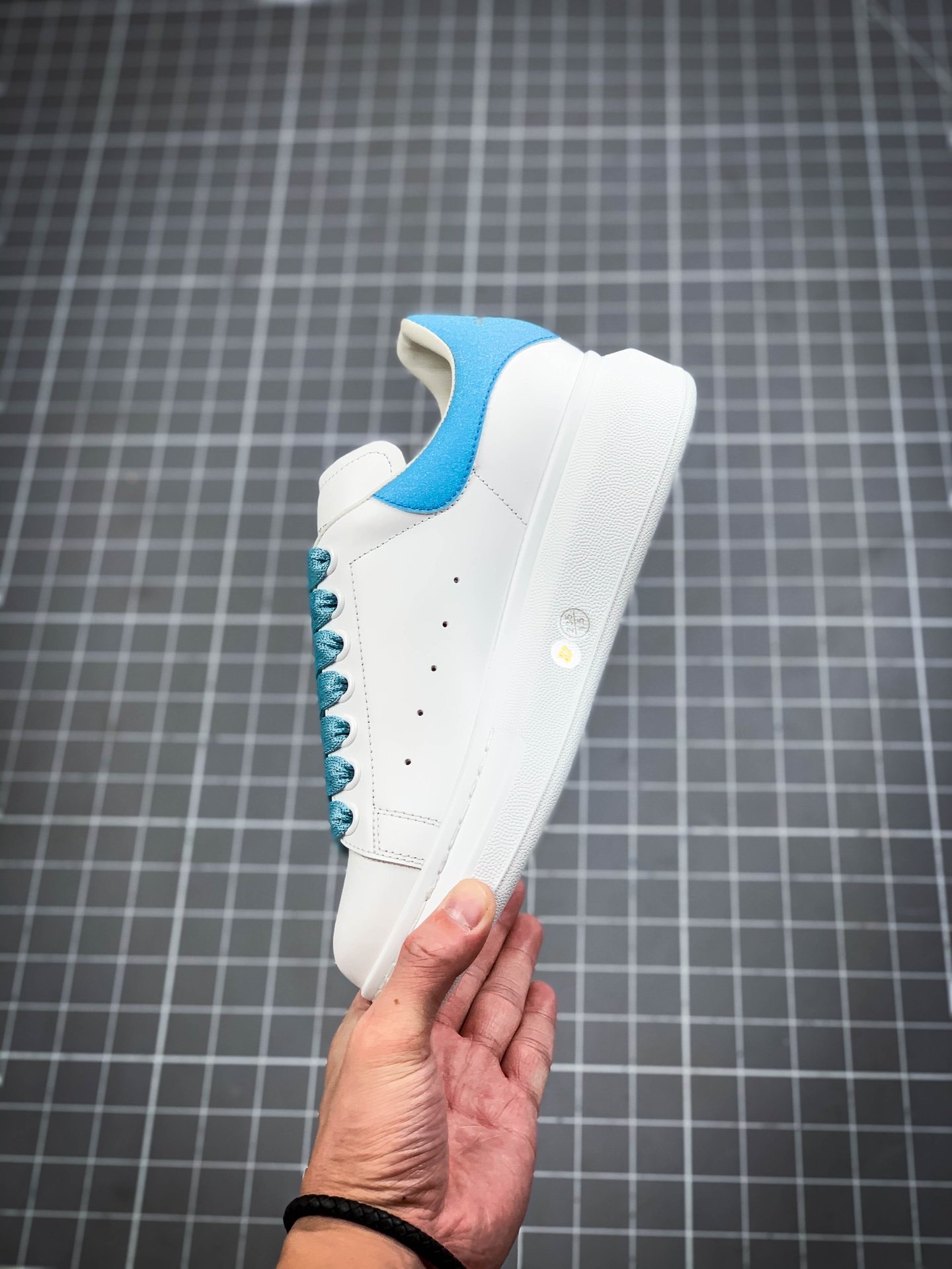 Alexander Mcqueen White/White/Blue 13