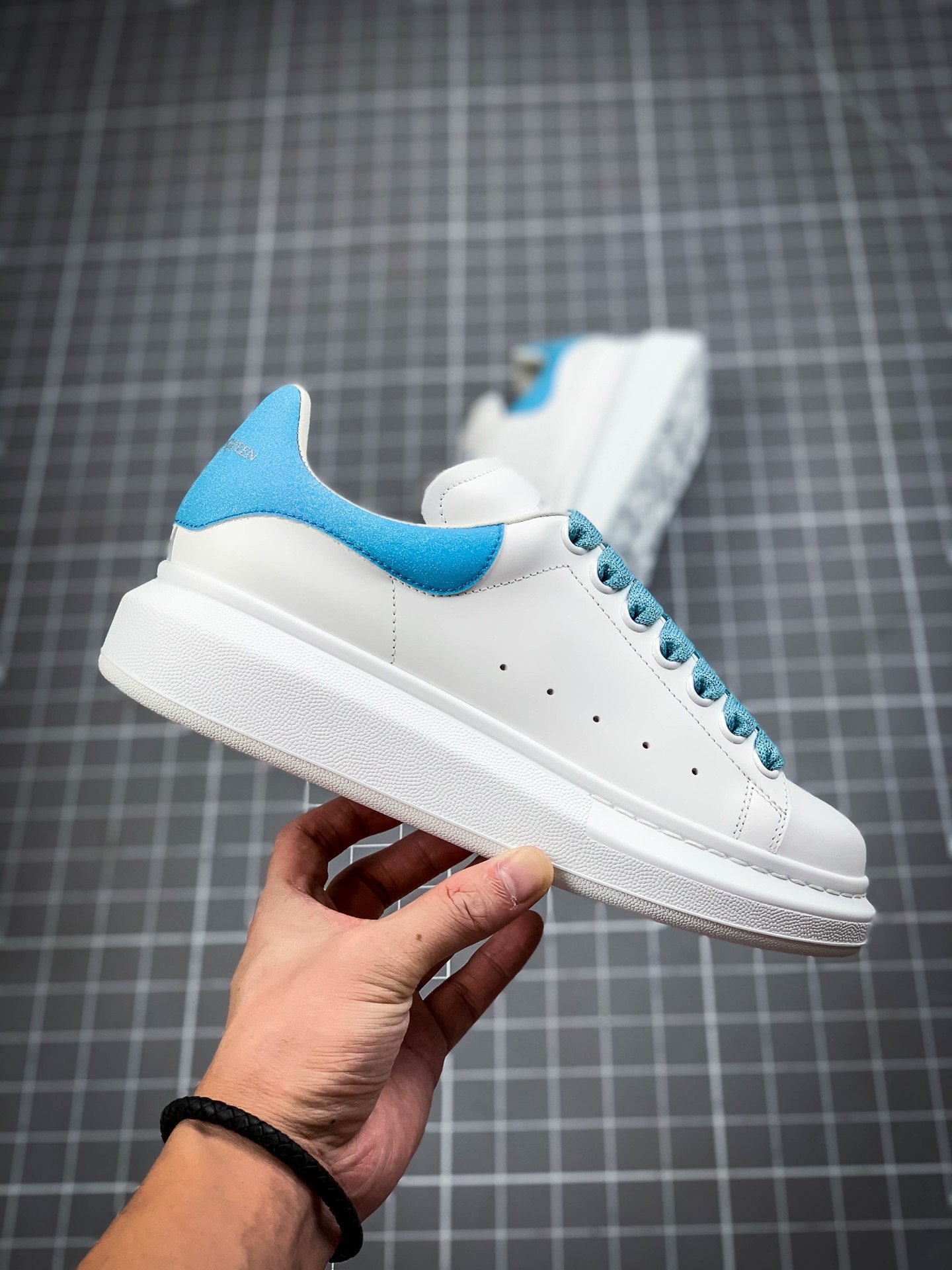 Alexander Mcqueen White/White/Blue 17