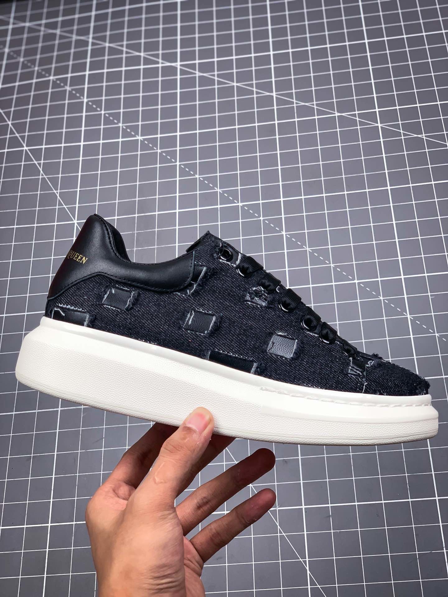 Alexander Mcqueen Sole Sneakers Black/White/White 13