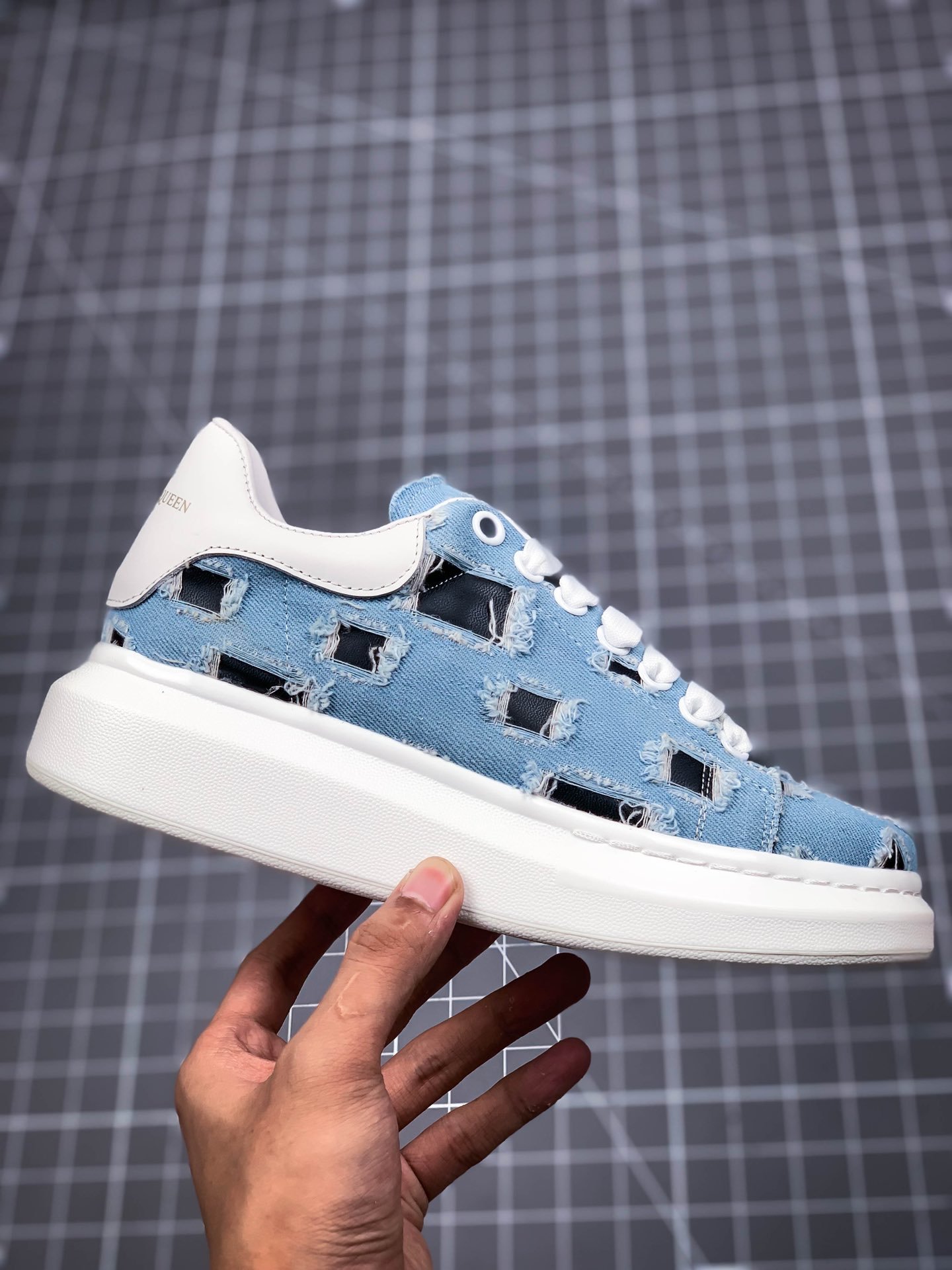 Alexander Mcqueen Sole Sneakers Blue/Black/White 7