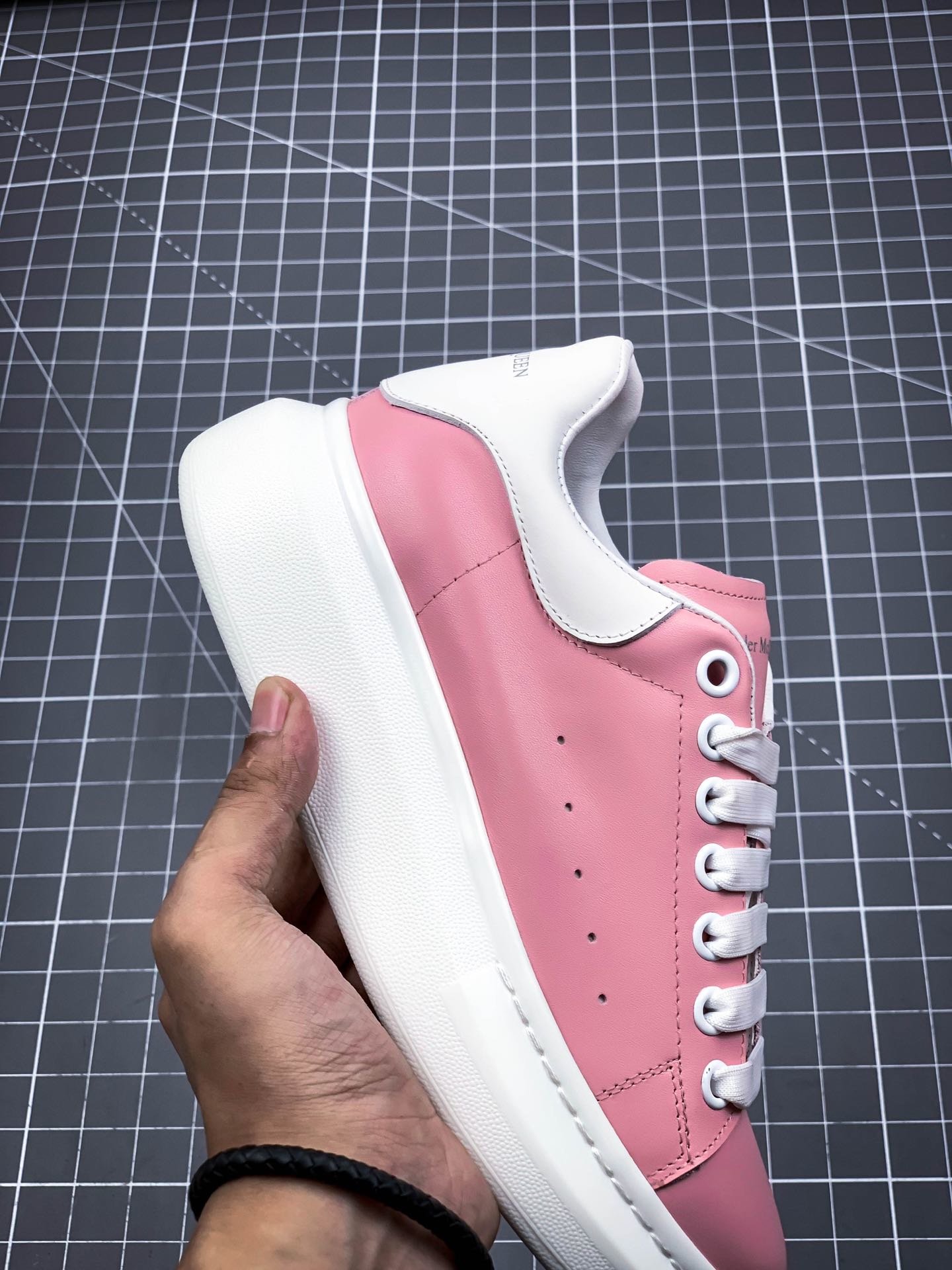 Alexander Mcqueen Sole Sneakers Pink/White/Pink 3