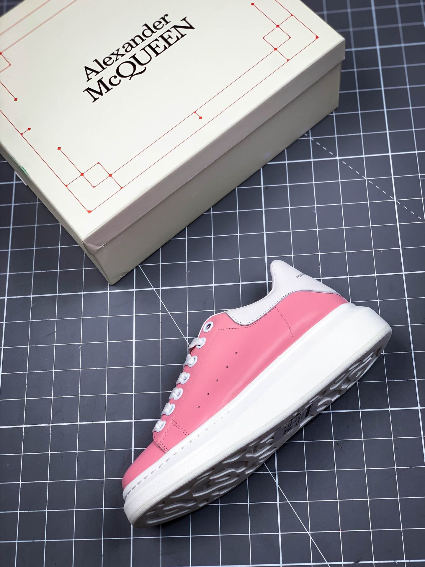 Alexander Mcqueen Sole Sneakers Pink/White/Pink 5