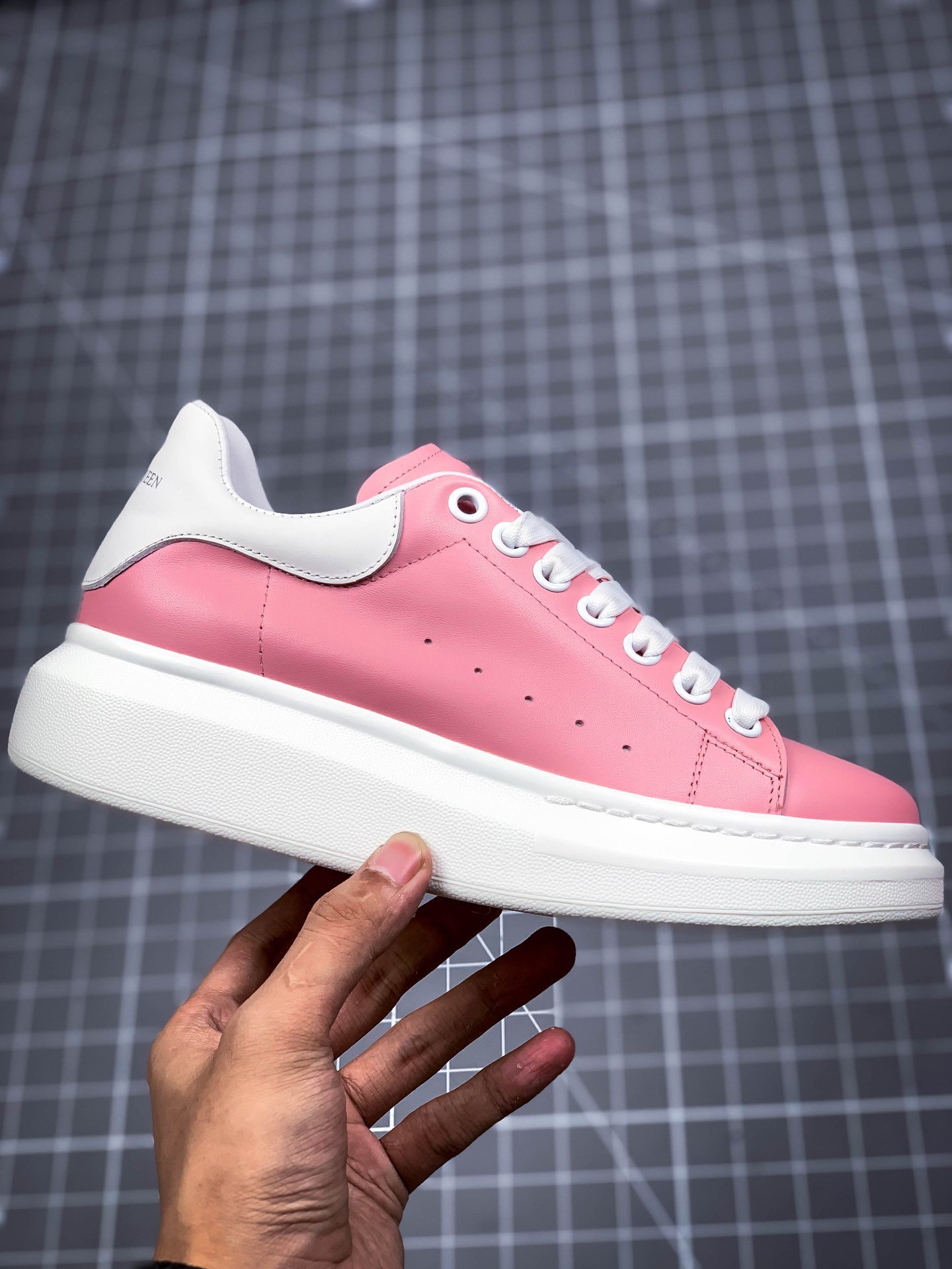 Alexander Mcqueen Sole Sneakers Pink/White/Pink 9