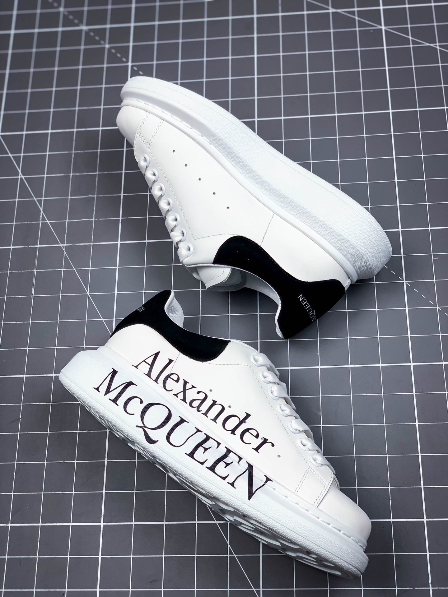 Alexander Mcqueen Sole Sneakers White/Black 3