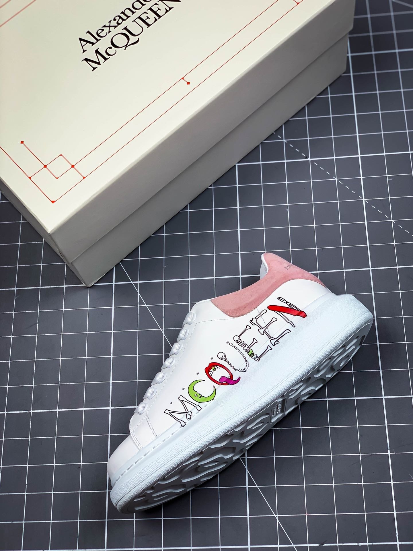 Alexander Mcqueen Sole Sneakers White/Pink 3