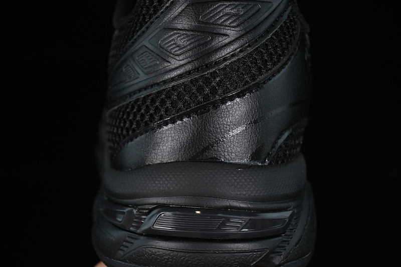 Gel 1130 Black/Graphite Grey 19