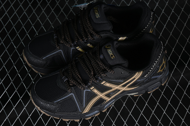 Gel-Kahana 8 Black/Gold 9