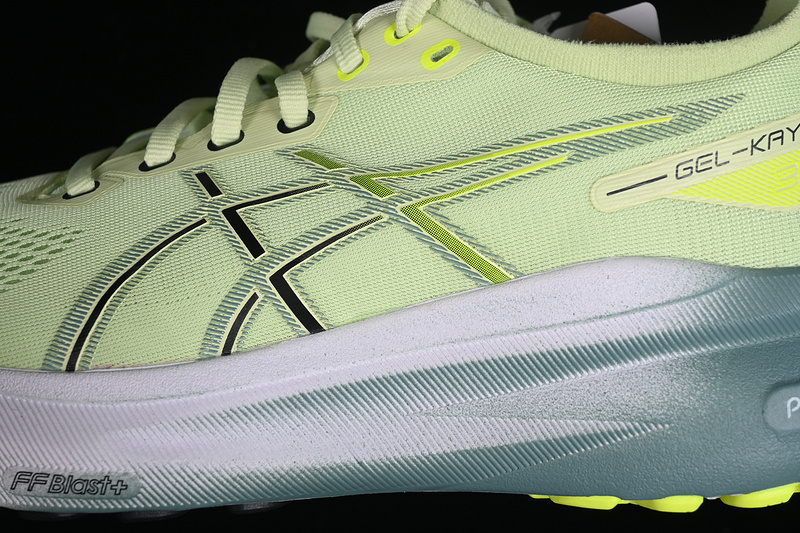 Asics Gel-Kayano 31 Cool Matcha/Celadon 13