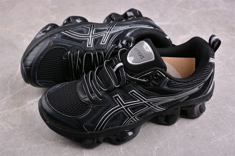 Asics Gel-Quantum Kinetic Graphite Grey/Black 13