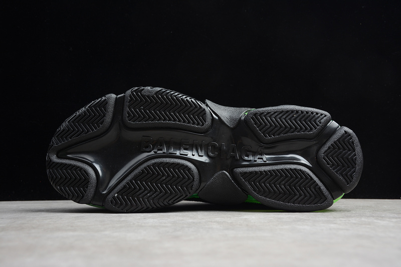 Triple S Sneaker Dadshoe Black/Green 13