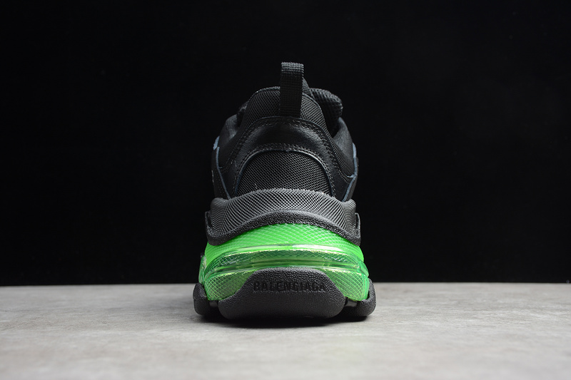 Triple S Sneaker Dadshoe Black/Green 15