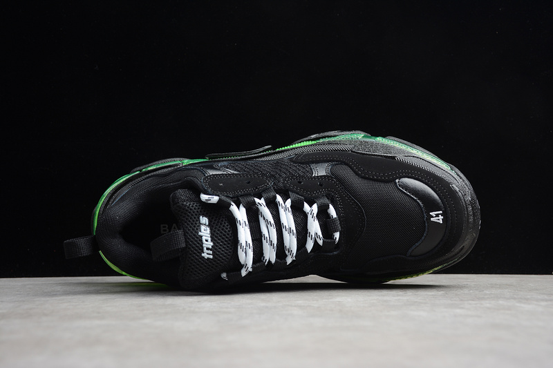 Triple S Sneaker Dadshoe Black/Green 29