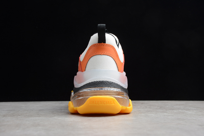 Triple S Sneaker Dadshoe Orange/Black/Grey 9