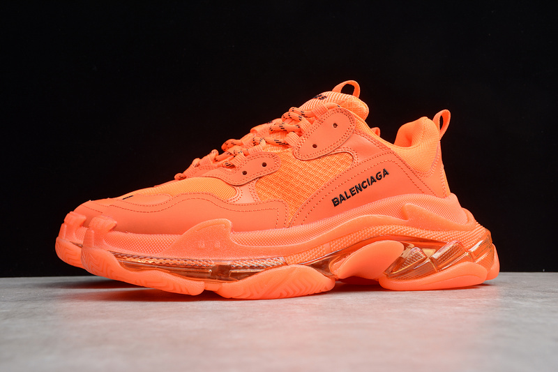 Triple S Sneaker Dadshoe Fluorescent Orange/Black 17