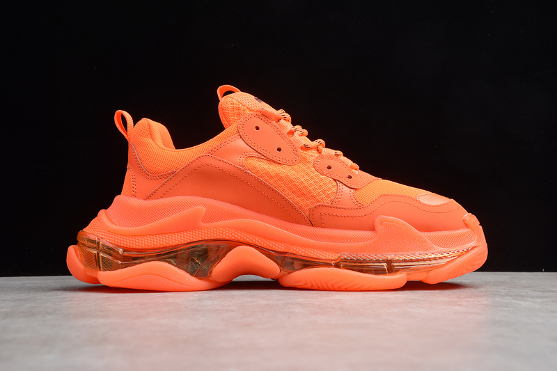 Triple S Sneaker Dadshoe Fluorescent Orange/Black 21