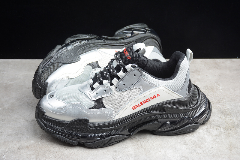 Triple S Sneaker Dadshoe White/Black/Light Grey 13