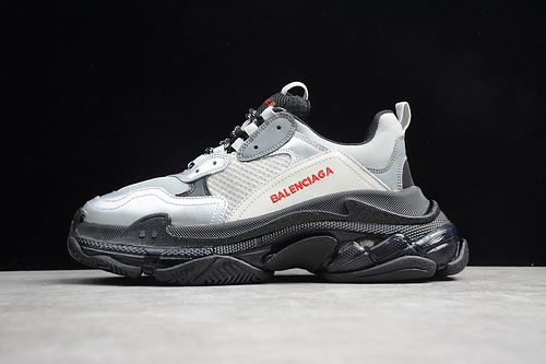 Triple S Sneaker Dadshoe White/Black/Light Grey 19