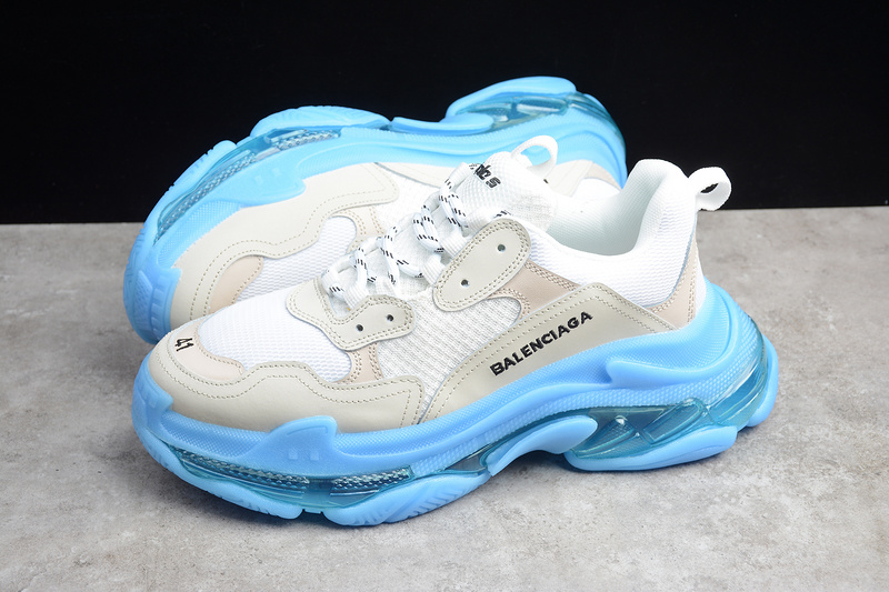 Triple S Sneaker Dadshoe White/Blue 5