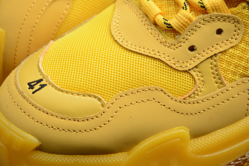 Triple S Sneaker Dadshoe Yellow/Yellow 11