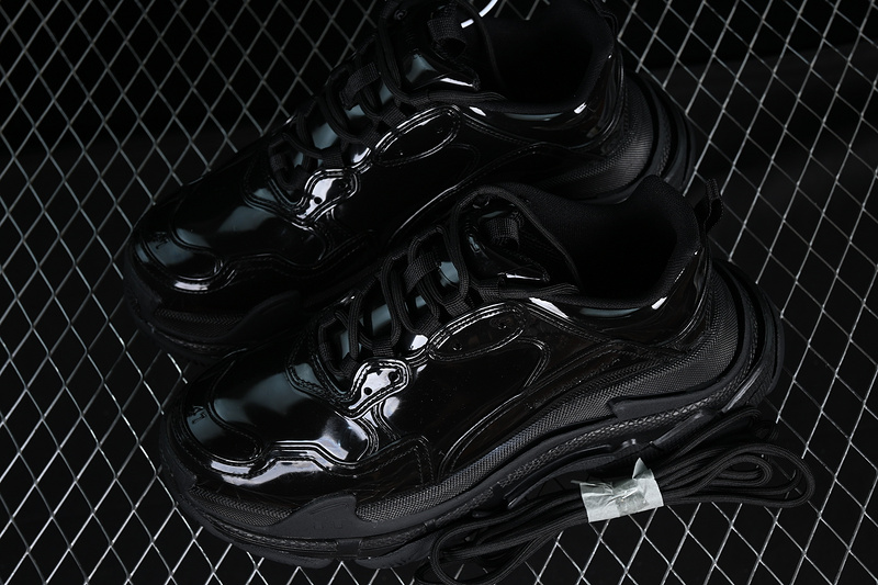 Balenciaga Triple S Black/Black 7