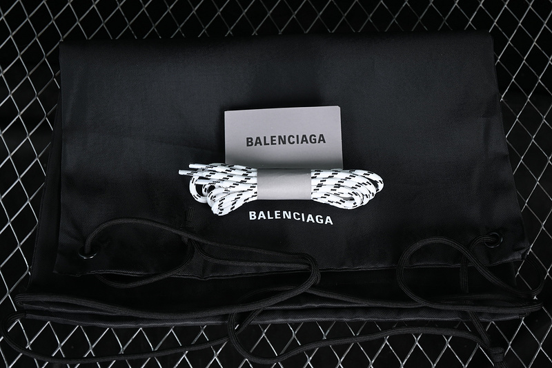 Balenciaga Triple S Black/White/Red 21