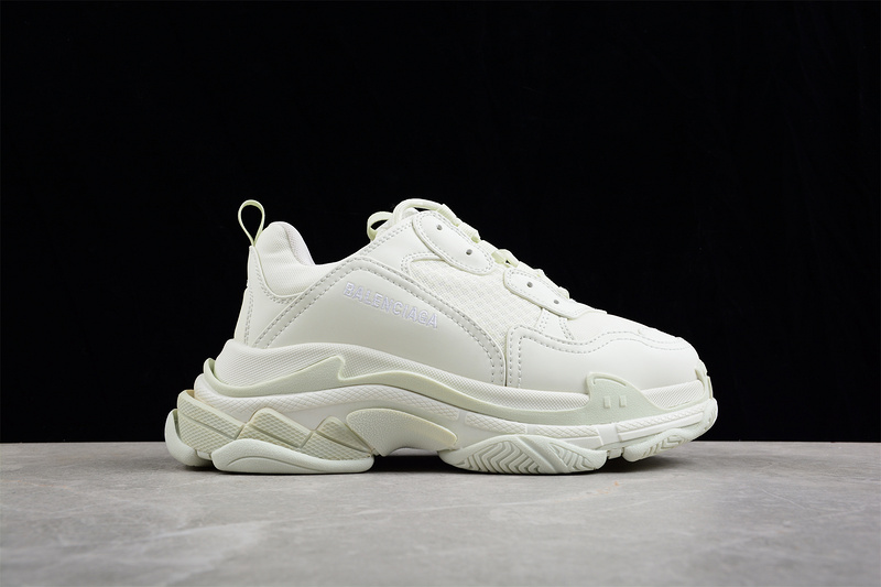 Balenciaga Triple S1.0 Dadshoes White/White 33