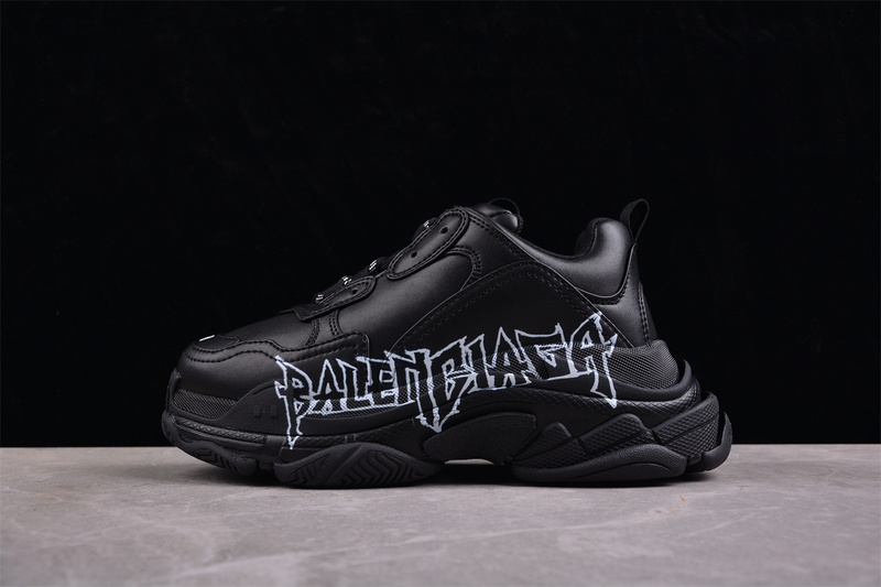 Balenciaga Triple S Sneaker Black/White 3