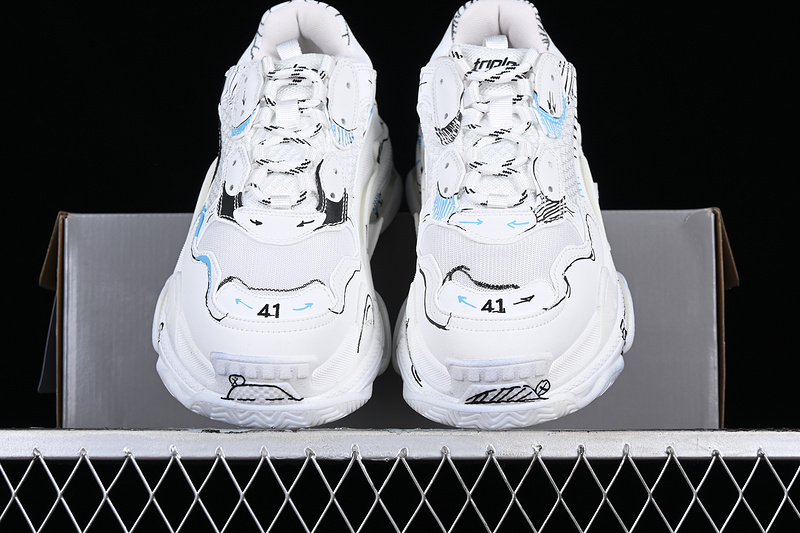 Balenciaga Triple S White 25