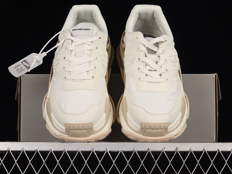 Balenciaga Triple S Sneakers Beige/White/Beige 11