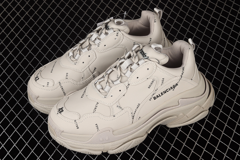 Balenciaga Triple S 3.0 Sneakers Beige/Beige/Beige 15