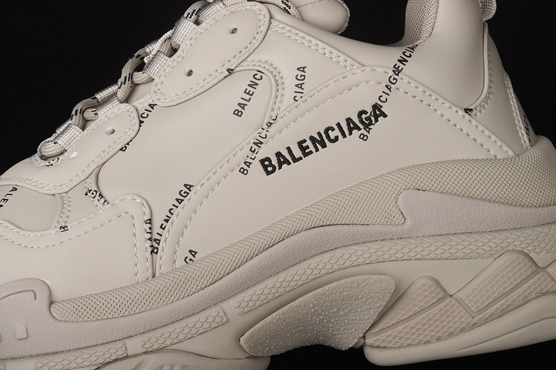 Balenciaga Triple S 3.0 Sneakers Beige/Beige/Beige 17