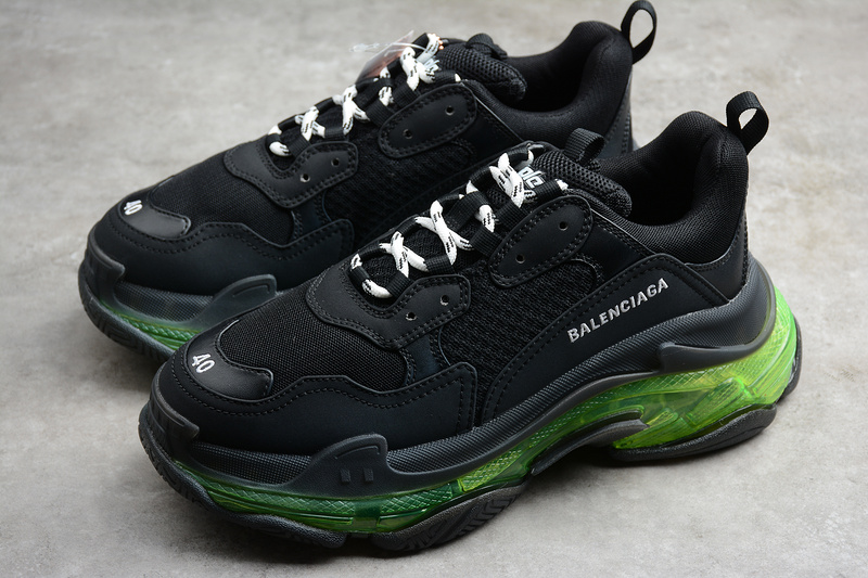 Balenciaga Triple S Sneaker Dadshoe Black/Green 9