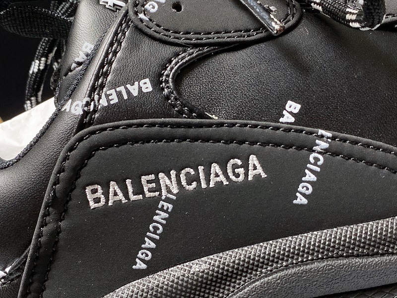 Plus Balenciaga Triple-S Sneaker Black/Black 19