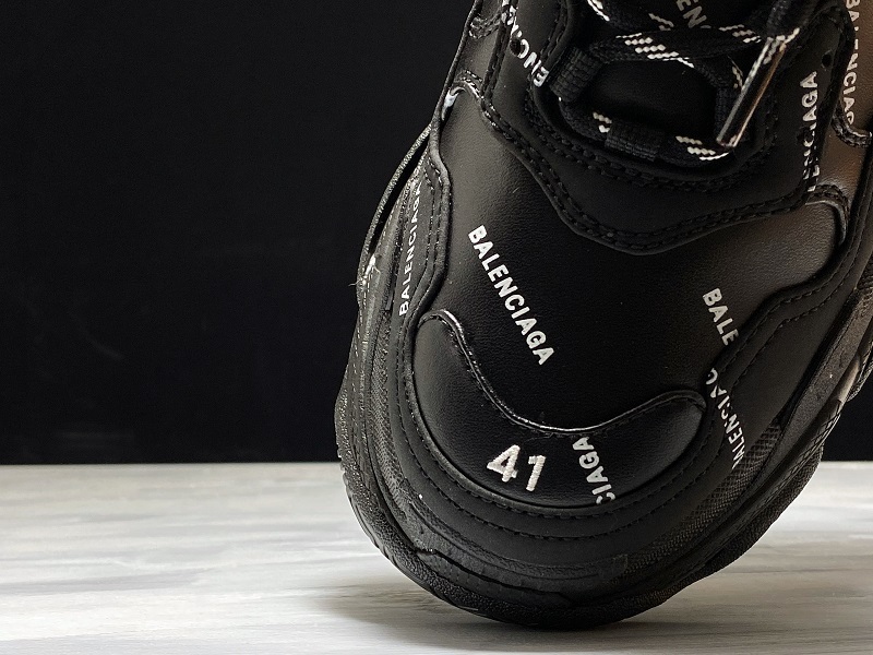 Plus Balenciaga Triple-S Sneaker Black/Black 21