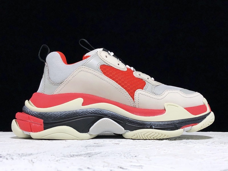 Zh/Plus Triple S Sneaker Dadshoe Red/Grey 25