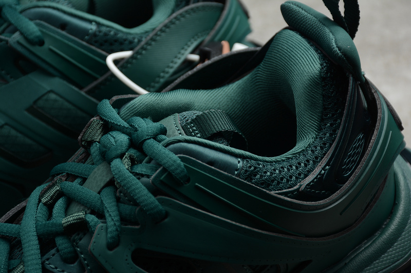 Track Sneaker Dark Green/Dark Green/Dark Green 15